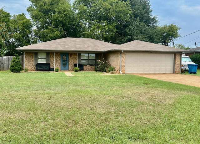 Property at 713 Lynch Dr, Bullard, TX 75757, 3 beds, 2 baths