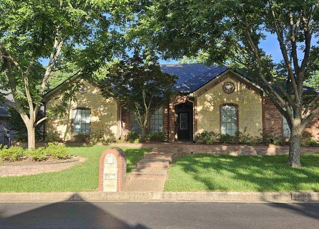 Property at 5603 Thomas Nelson Dr, Tyler, TX 75707, 3 beds, 2 baths