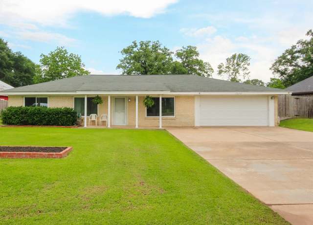 Property at 12657 Alma St, Tyler, TX 75704, 3 beds, 2 baths