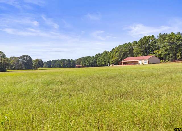 Property at 736 Cr 2686, Hawkins, TX 75765, 4 beds, 3.5 baths