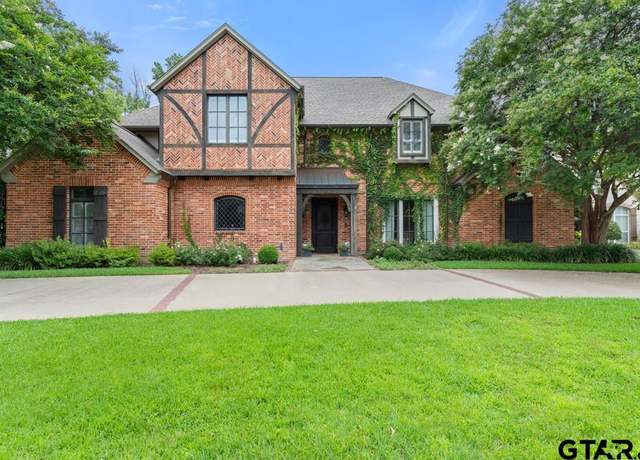 Property at 2202 Woodlands Dr, Tyler, TX 75703, 4 beds, 3.5 baths