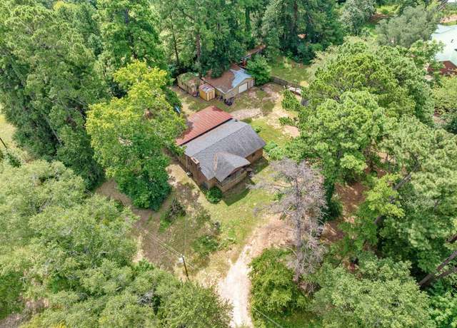 Property at 6250 N Hwy 135, Jacksonville, TX 75766, 3 beds, 2 baths