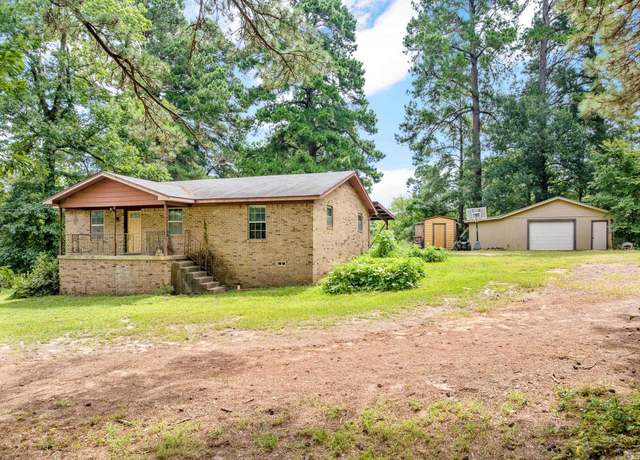 Property at 6250 N Hwy 135, Jacksonville, TX 75766, 3 beds, 2 baths
