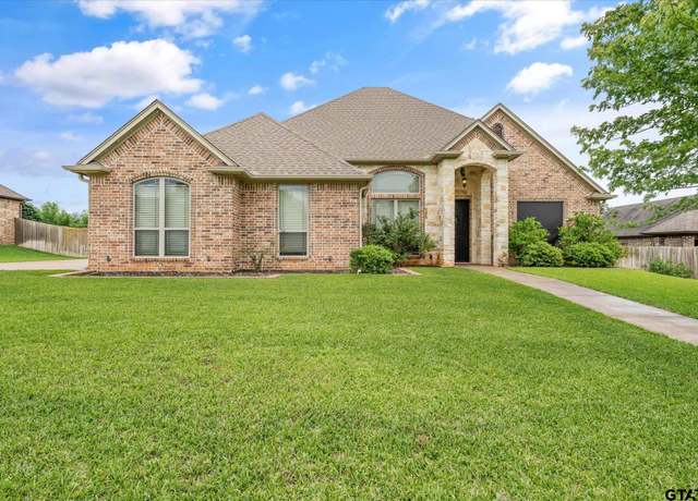 Property at 21343 Boone Dr, Bullard, TX 75757, 4 beds, 2.5 baths