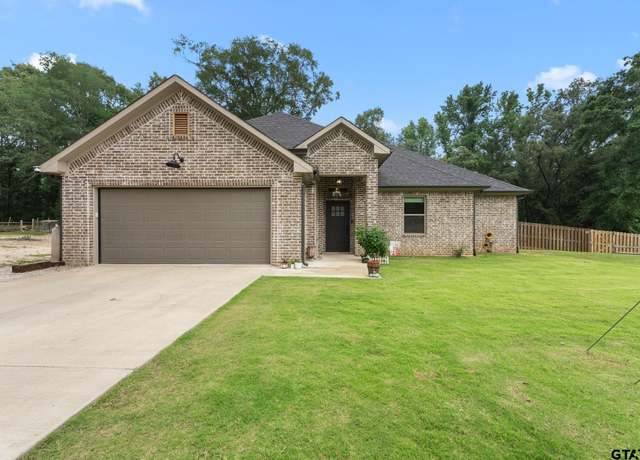 Property at 13497 Indian Dr, Tyler, TX 75709, 3 beds, 2 baths