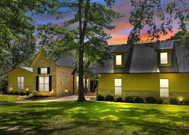 Property at 15424 Sunrise Lake Ct, Tyler, TX 75707, 4 beds, 3 baths