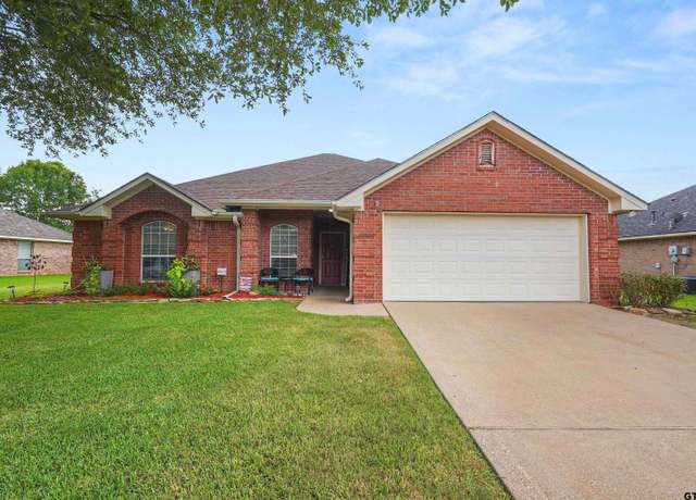 Property at 411 Amanda Ct, Whitehouse, TX 75791, 4 beds, 2 baths