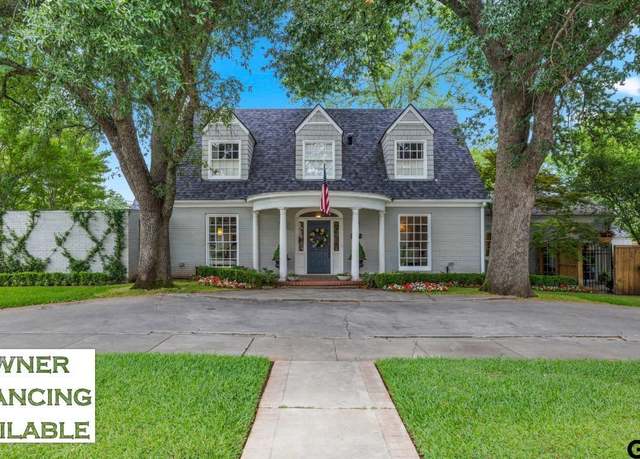 Property at 400 E Third St, Tyler, TX 75701, 3 beds, 2.5 baths