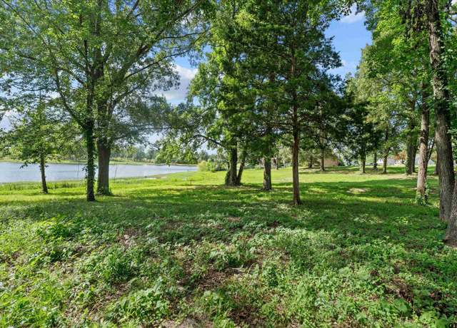 Property at 14502 Garden Valley Dr, Lindale, TX 75771