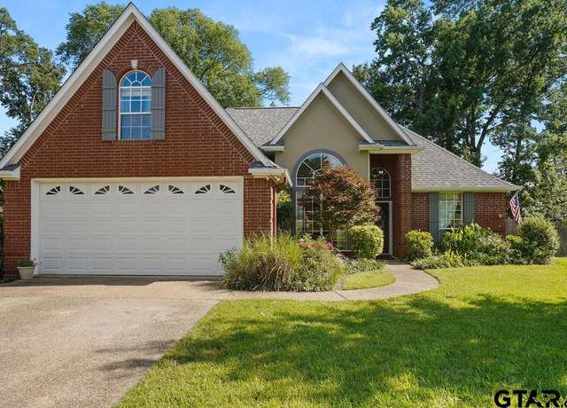 Property at 502 Northcreek Dr, Chandler, TX 75758, 4 beds, 2.5 baths