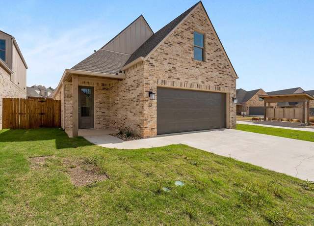 Property at 4344 Macnab Dr #30, Tyler, TX 75707, 4 beds, 2.5 baths