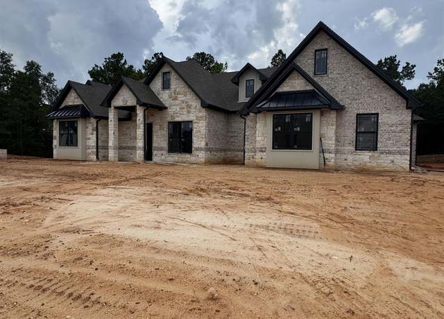 Property at 12342 Oak Grove Dr, Tyler, TX 75706, 4 beds, 3.5 baths