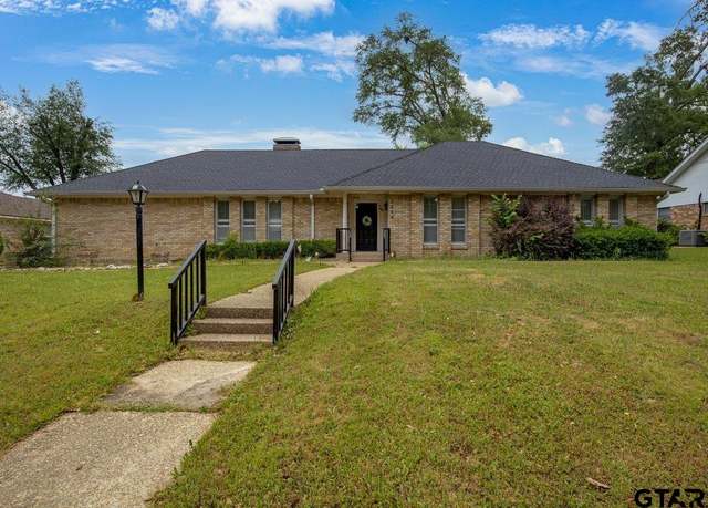 Property at 1216 Kingspark Dr, Tyler, TX 75703, 4 beds, 3 baths