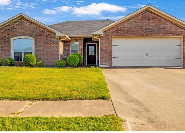 Property at 19110 Winstar Dr, Flint, TX 75762, 3 beds, 2 baths