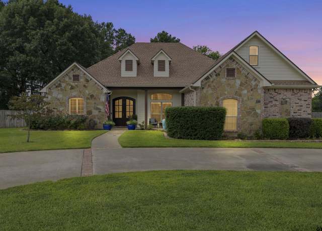 Property at 11187 Hunters Trl, Flint, TX 75762, 3 beds, 2.5 baths