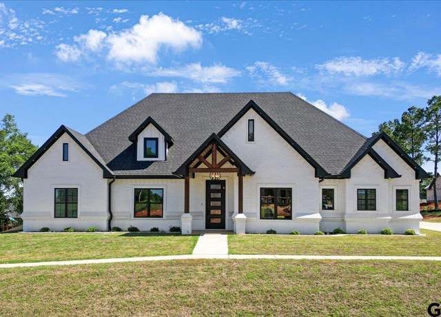 Property at 12255 Oak Grove Dr, Tyler, TX 75706, 4 beds, 2.5 baths
