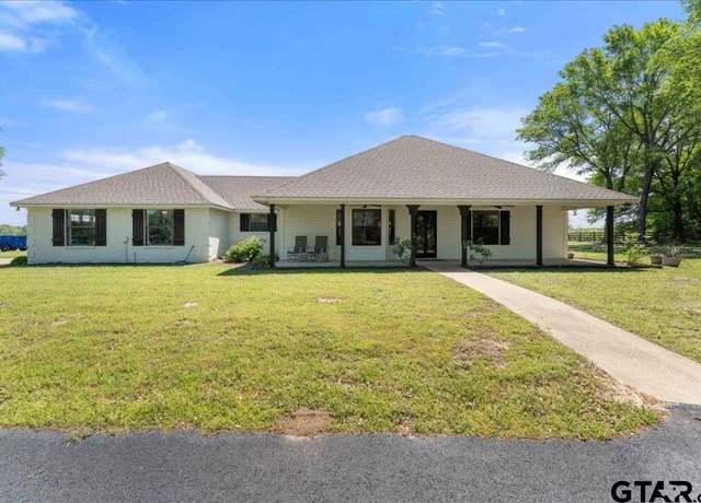 Property at 4121 S Hwy 37, Mineola, TX 75773, 3 beds, 3 baths