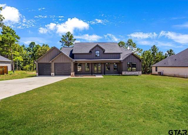 Property at 19363 Cedarpark Pl, Lindale, TX 75771, 4 beds, 2.5 baths