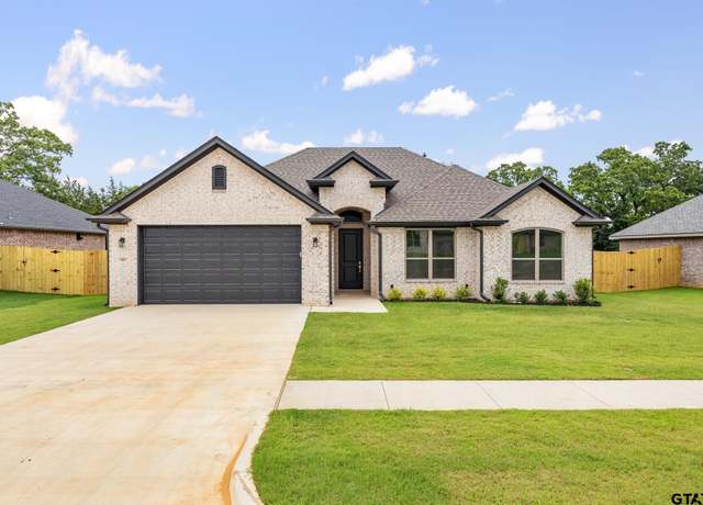 Property at 289 August Dr, Bullard, TX 75757, 4 beds, 2.5 baths