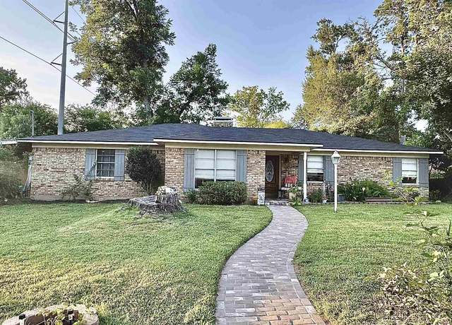Property at 3004 Tower Dr, Tyler, TX 75701, 3 beds, 2 baths