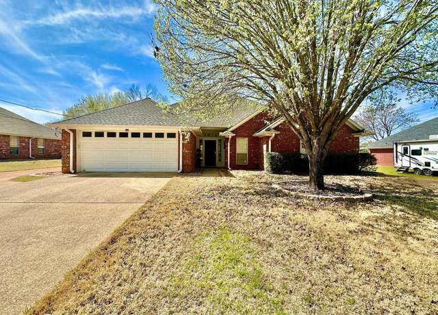 Property at 706 Maji Rd, Whitehouse, TX 75791, 4 beds, 2 baths