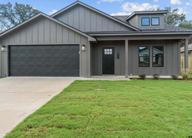 Property at 16410 Crossing Cir, Lindale, TX 75771, 4 beds, 2.5 baths
