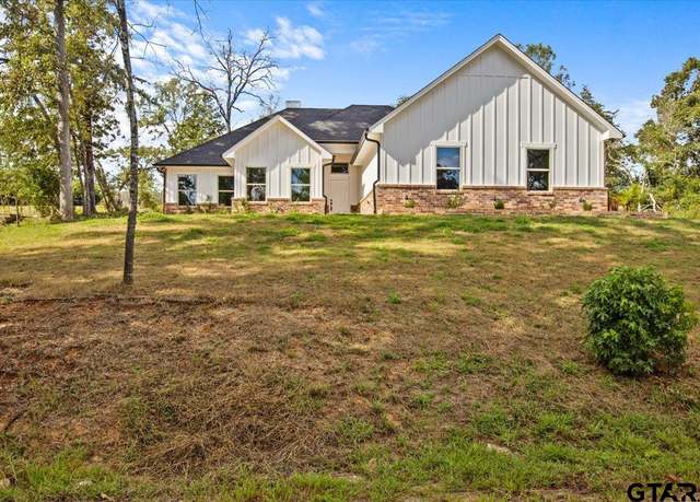 Property at 13375 Dustin Rd, Troup, TX 75789, 4 beds, 2 baths