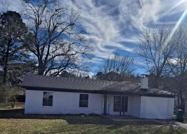 Property at 3107 Hamilton Ln, Texarkana, TX 75501, 3 beds, 1 bath