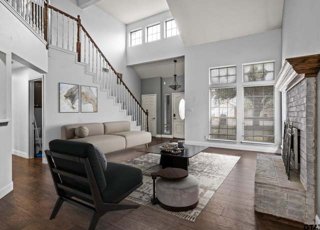 Property at 501 Morning Glory Cir, Hughes Springs, TX 75656, 4 beds, 2 baths