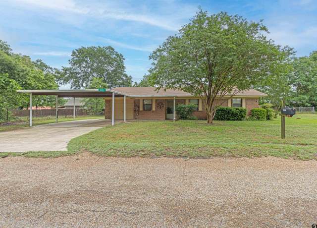Property at 9747 Cr 1111, Athens, TX 75751, 3 beds, 1.5 baths
