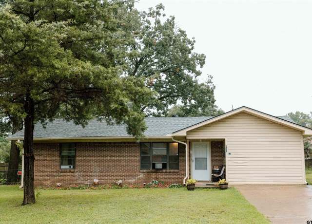 Property at 1525 E Dawson St, Tyler, TX 75701, 5 beds, 2.5 baths