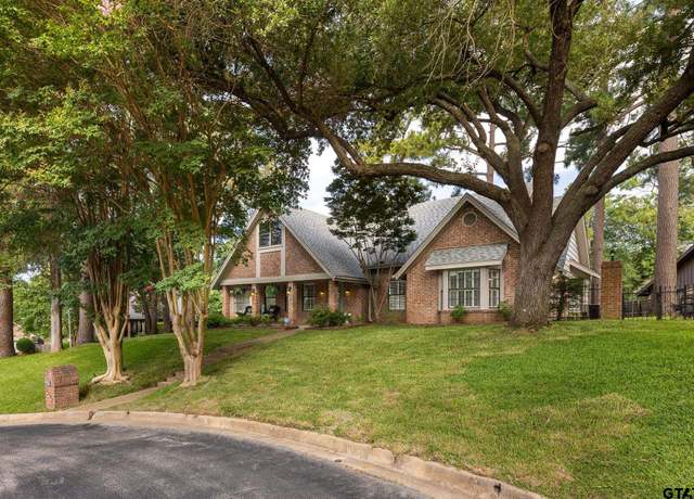 Property at 3302 Moss Glen Cir, Tyler, TX 75707, 4 beds, 2.5 baths