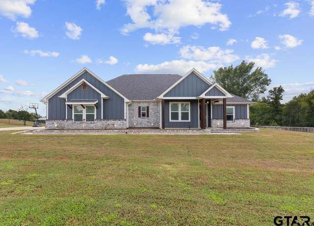 Property at 10577 County Road 41, Lindale, TX 75771, 4 beds, 2.5 baths
