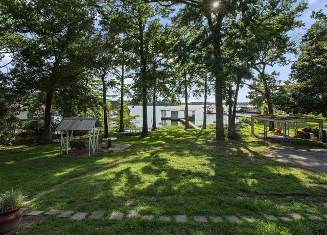 Property at 18392 Eastside Rd, Troup, TX 75789, 2 beds, 2 baths