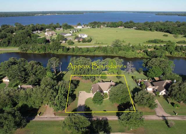 Property at 320 Pr 7946, Emory, TX 75440, 4 beds, 3 baths