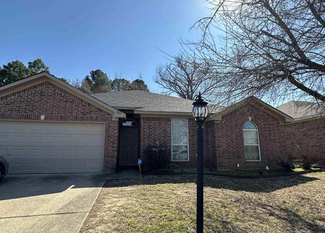 Property at 305 Maggie Cir, Flint, TX 75762, 3 beds, 2 baths