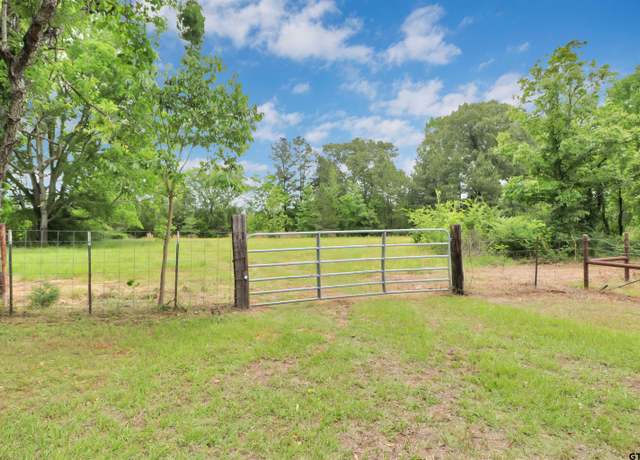 Property at 5424 Cr 385, Tyler, TX 75708