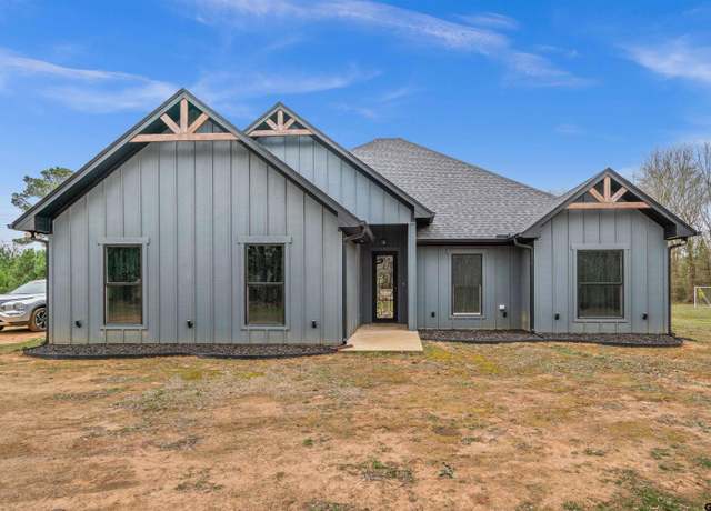 Property at 2434 Cr 3114, Jacksonville, TX 75766, 4 beds, 2.5 baths