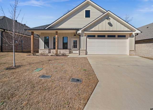 Property at 2716 Royal Village Way, Tyler, TX 75701, 3 beds, 2 baths