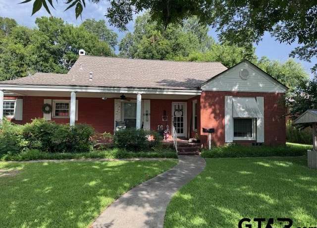 Property at 606 N Johnson St, Mineola, TX 75773, 3 beds, 2 baths