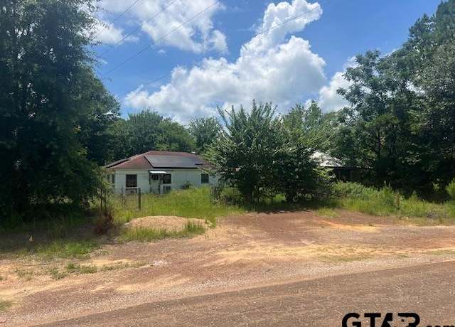 Property at 135 Cr 3201, Mt Enterprise, TX 75681