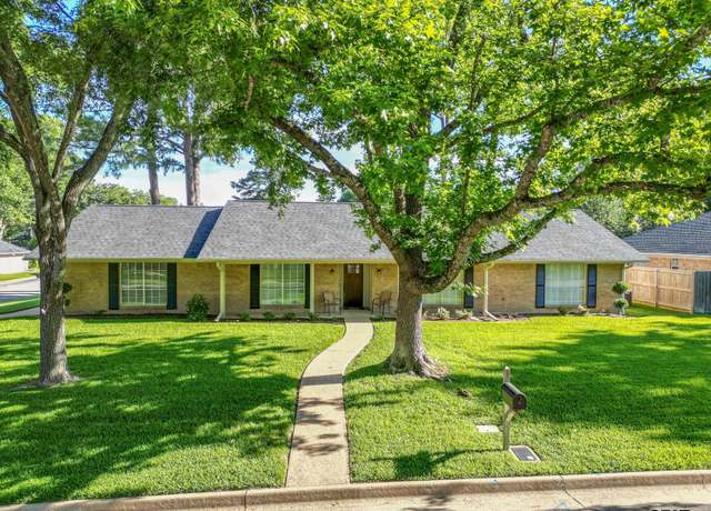 Property at 902 Joel Dr, Tyler, TX 75703, 3 beds, 2 baths