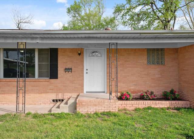 Property at 3431 Baldwin Dr, Tyler, TX 75702, 4 beds, 1.5 baths