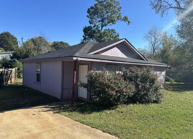 Property at 10250 Peterson Rd, Tyler, TX 75708, 3 beds, 2 baths
