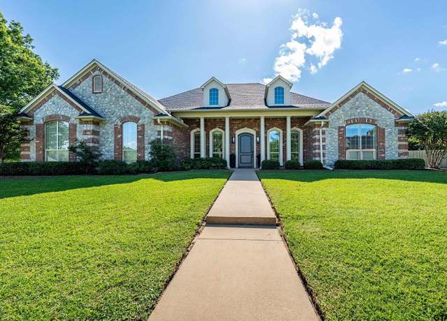 Property at 17940 Timothy Ct, Tyler, TX 75703, 4 beds, 3.5 baths