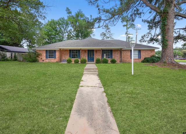 Property at 4816 Picadilly Pl, Tyler, TX 75703, 3 beds, 2 baths