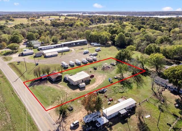 Property at 2380 Fm 21, Pittsburg, TX 75686, 3 beds, 3 baths