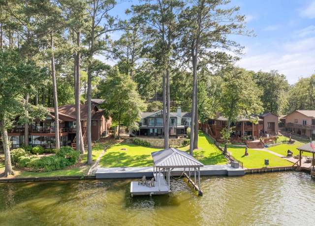 Property at 1641 E Tanglewood Dr, Hideaway, TX 75771, 3 beds, 3 baths