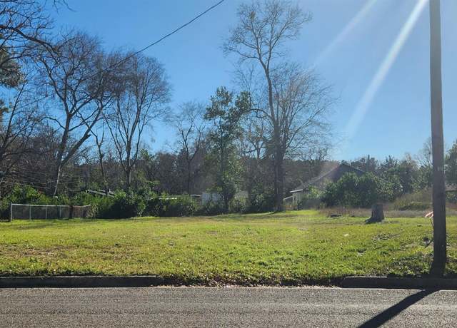 Property at 3008 Walton Rd, Tyler, TX 75701