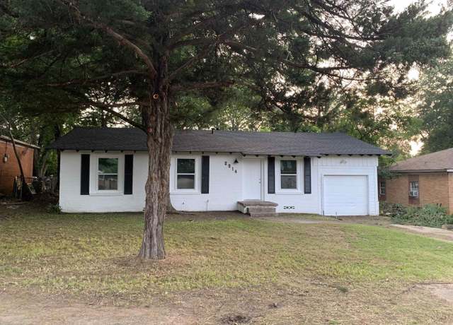 Property at 2914 W Gentry Pkwy, Tyler, TX 75702, 3 beds, 1 bath